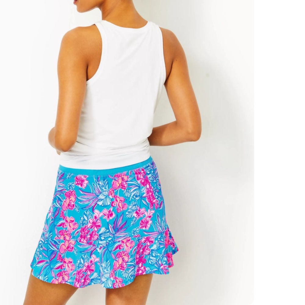 🦩🩷💙 NWT Lilly Pulitzer Luxletic Fara Skort
In Orchid Oasis Size XL - Picture 2 of 16